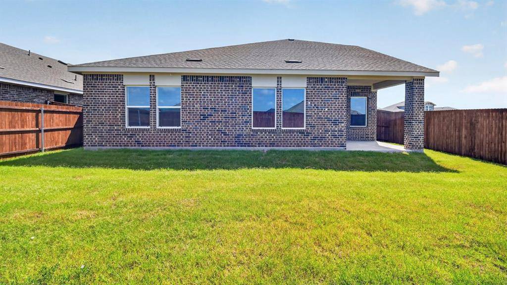 4110 Olivia Lane, Sanger, TX 76266