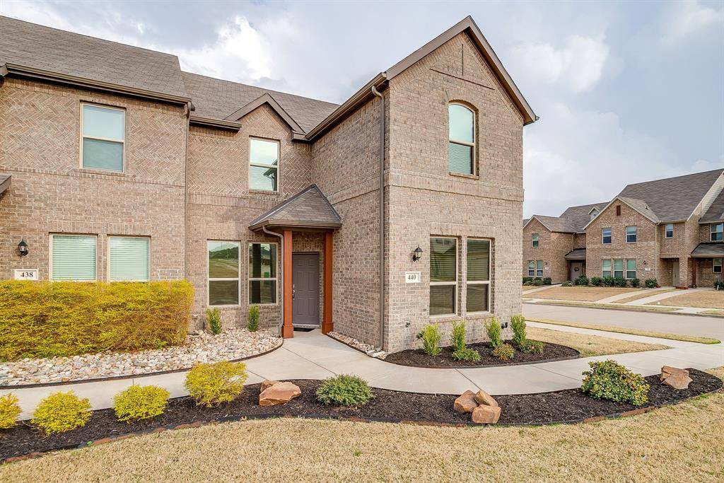 440 Milverton Drive, Fort Worth, TX 76036