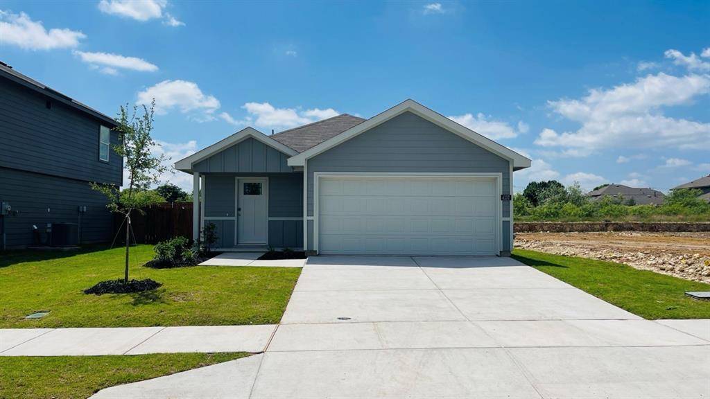 4137 WOODHILL BEND Drive, Fort Worth, TX 76036