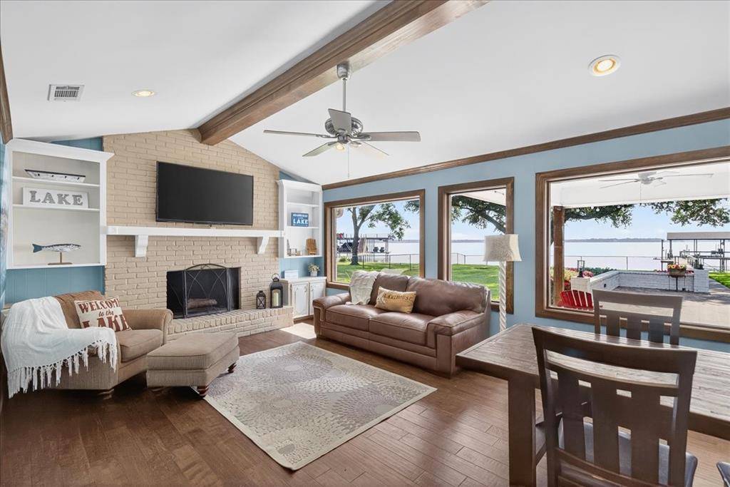 114 Baker B Ranch Road, Trinidad, TX 75163