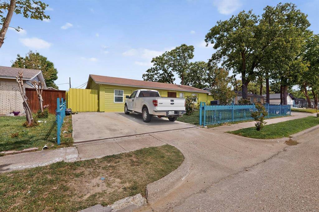 9805 Grady Lane, Dallas, TX 75217
