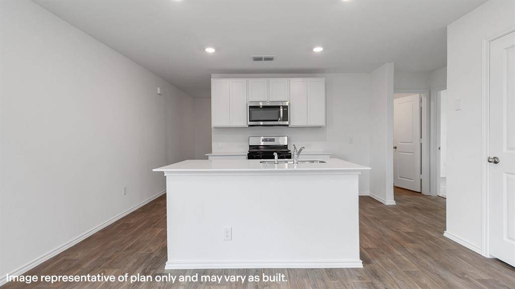 1917 Glory Drive, Bonham, TX 75418