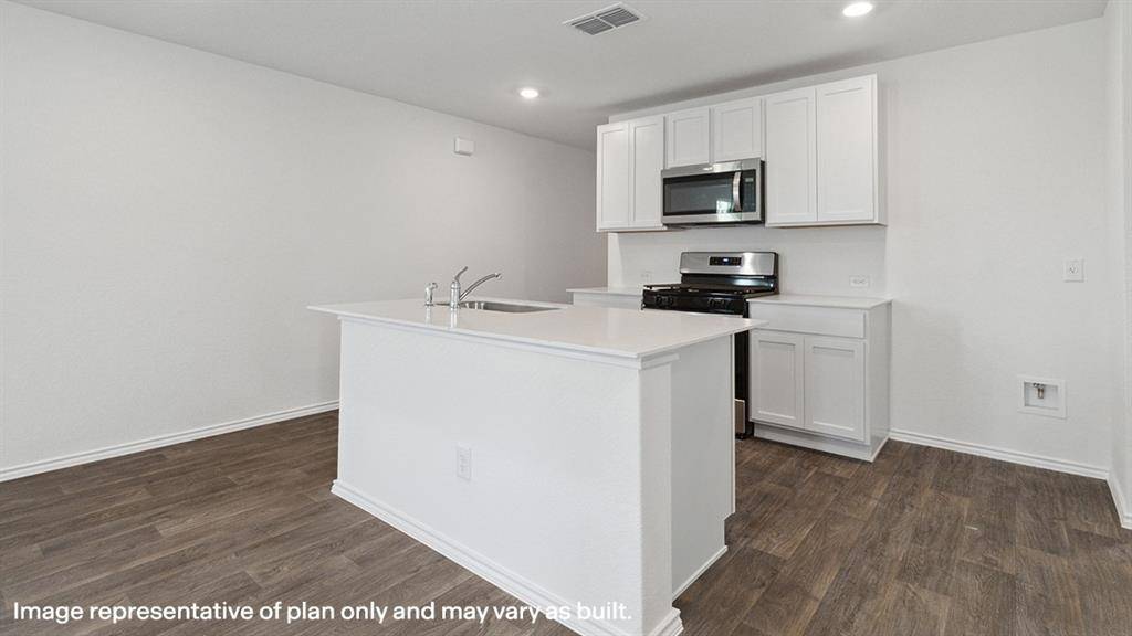 1915 Glory Drive, Bonham, TX 75418