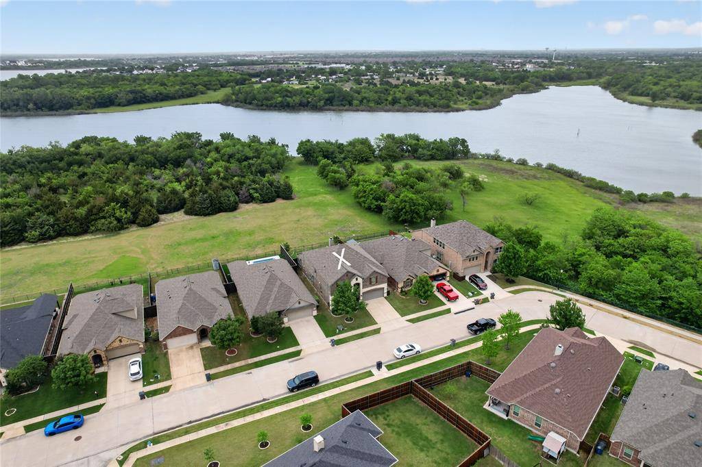 11713 Lake Front Drive, Frisco, TX 75036