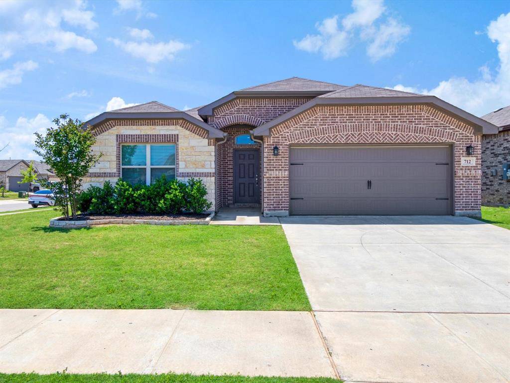 712 Presidio Street, Aubrey, TX 76227
