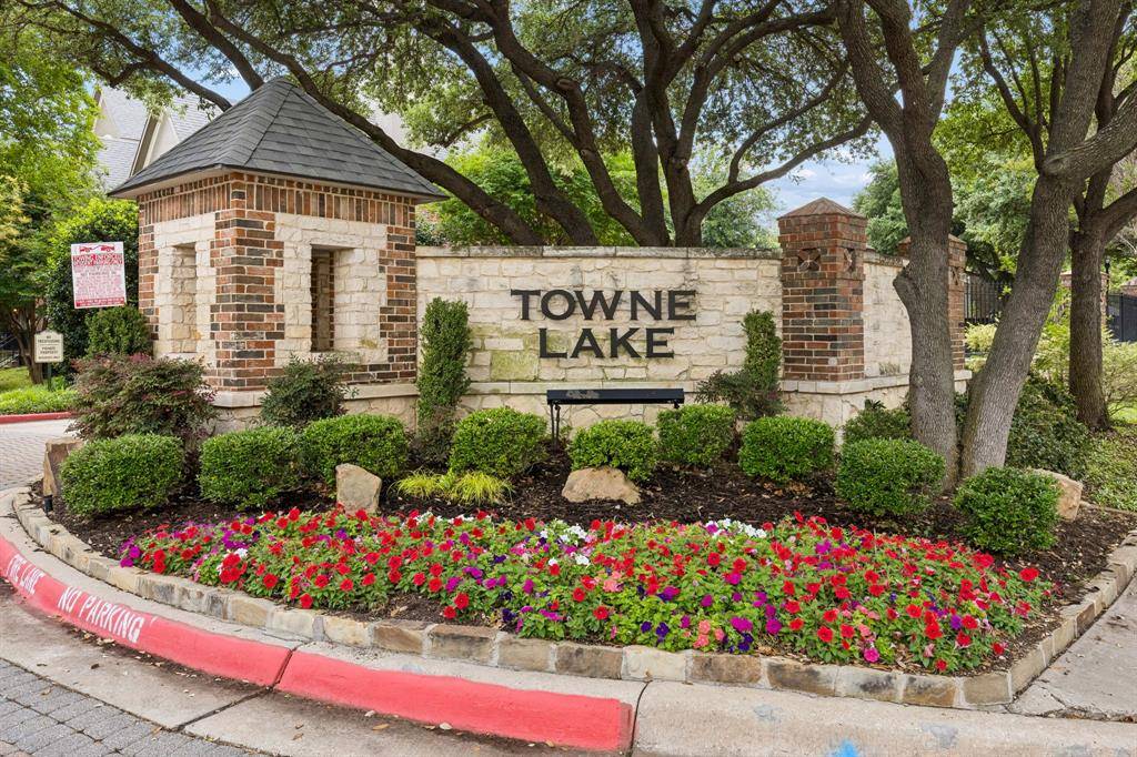 4147 Towne Green Circle, Addison, TX 75001