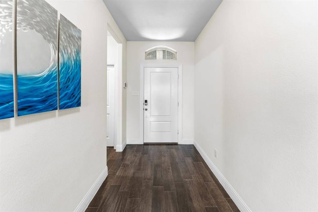 3005 Aransas Avenue, Aubrey, TX 76227