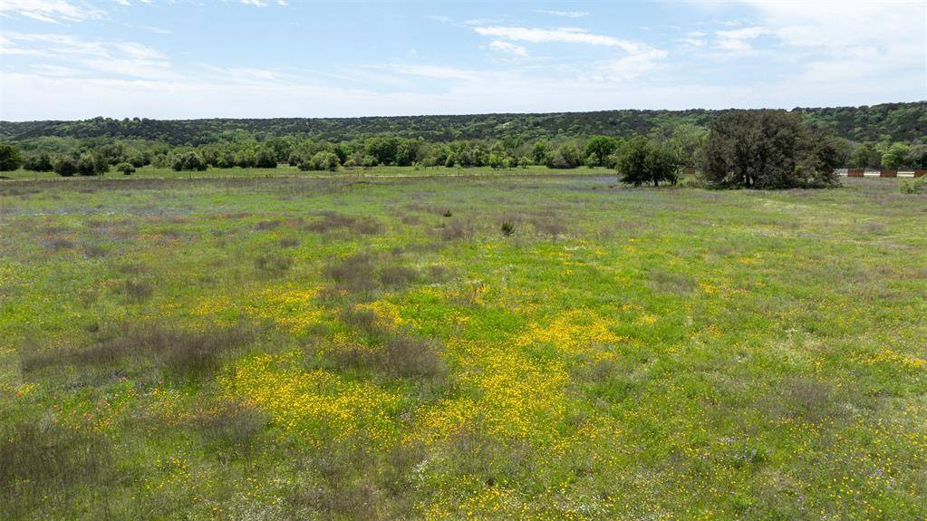 110 Yellowstone Drive, Oglesby, TX 76561