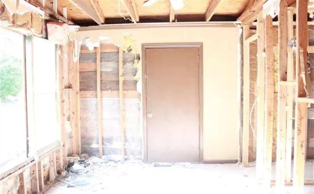301 E Wood Street, Streetman, TX 75859