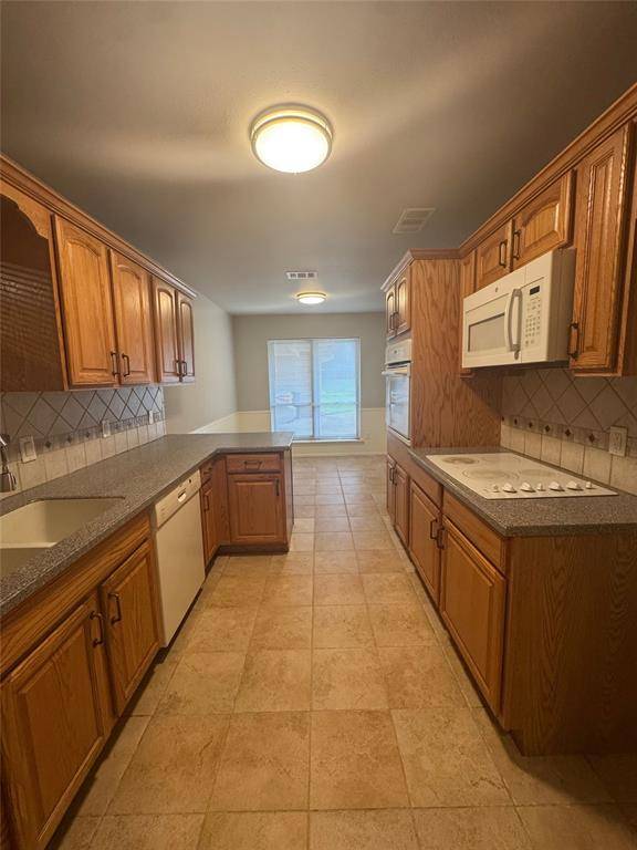 6224 Wheaton Drive #B, Fort Worth, TX 76133