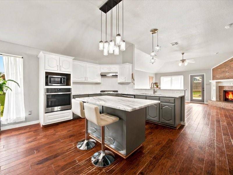 2744 Stoney Hollow Lane, Rockwall, TX 75087