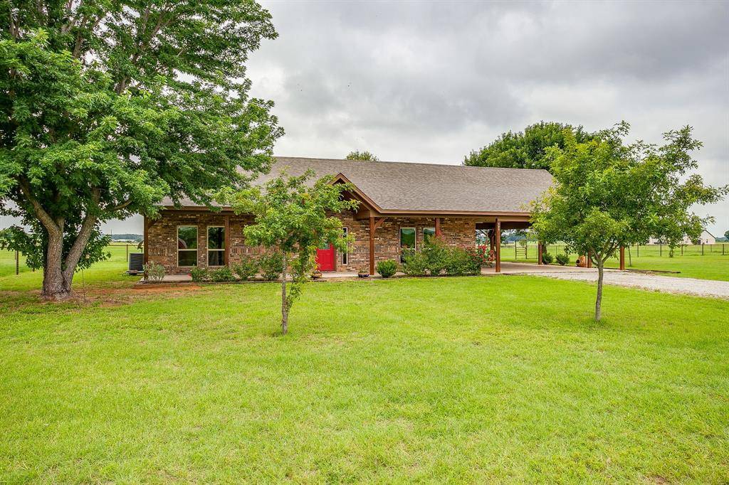 505 Double Tree Lane, Lipan, TX 76462