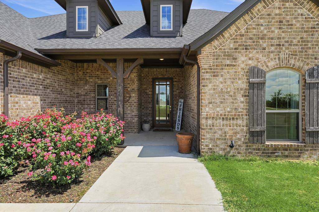 6929 Veal Station Road, Weatherford, TX 76085