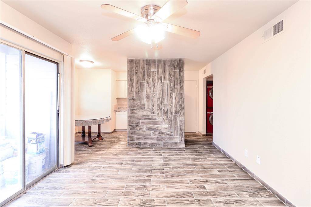 8033 Cambridge Circle, White Settlement, TX 76108
