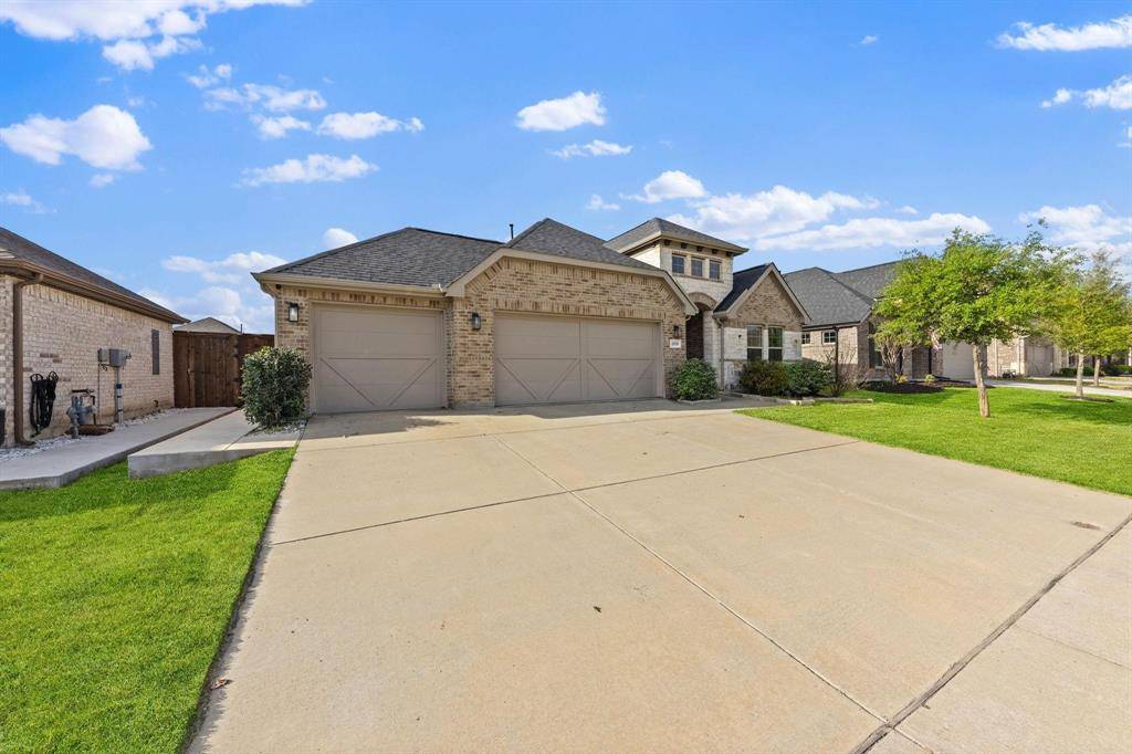 2818 Chestnut Lane, Melissa, TX 75454