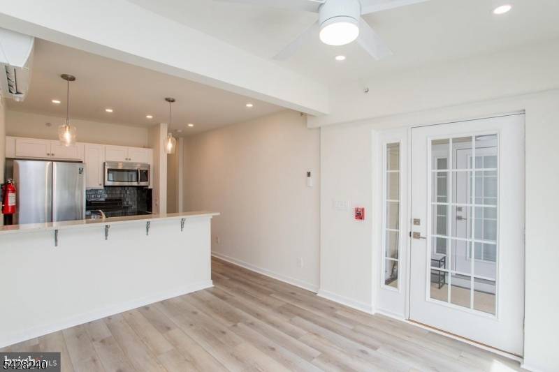 41D Bridge St, Lambertville City, NJ 08530