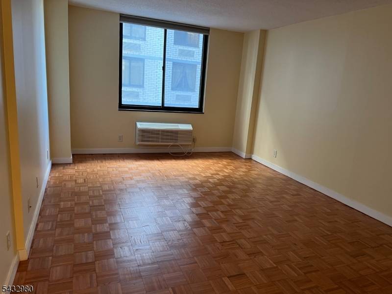 316-3C Prospect Ave #3C, Hackensack City, NJ 07601
