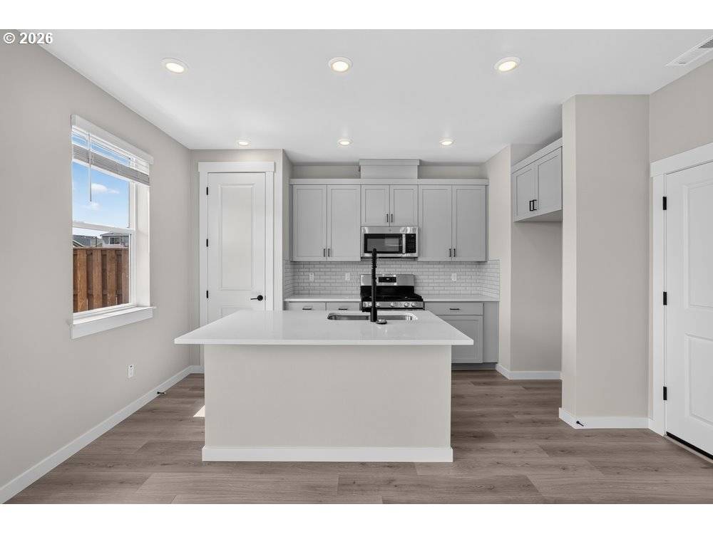 12775 SW DOUBLETOP DR, Beaverton, OR 97007