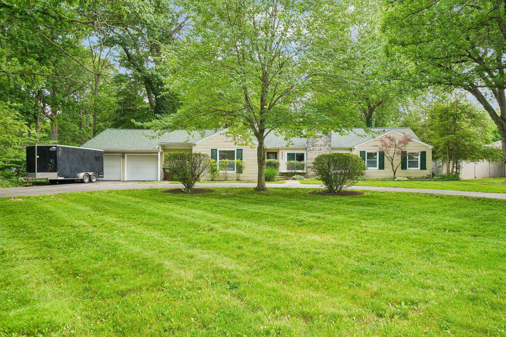 1331 E Oregon RD, Adrian City, MI 49221