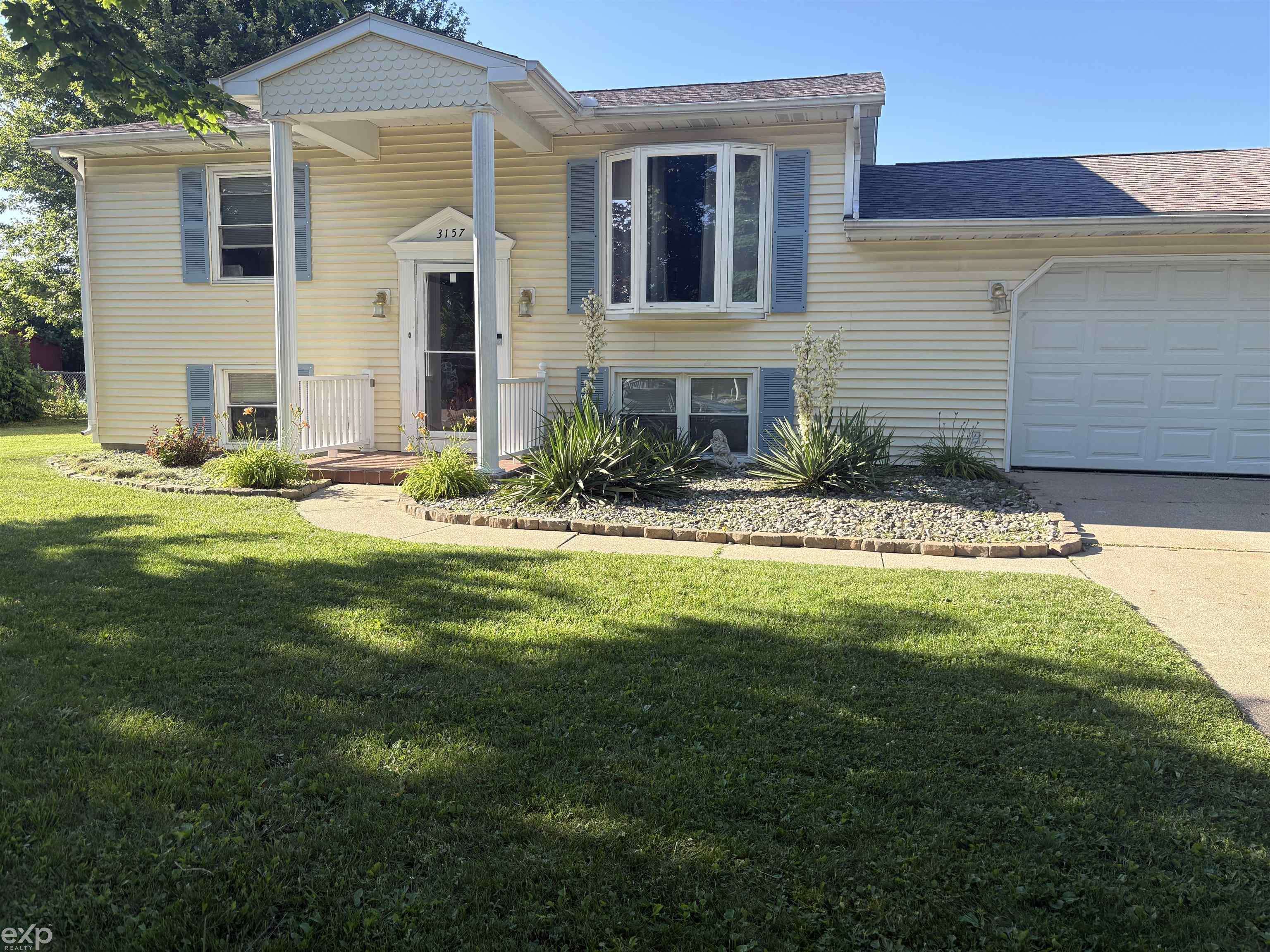 3157 Coventry DR, Bangor Twp, MI 48706