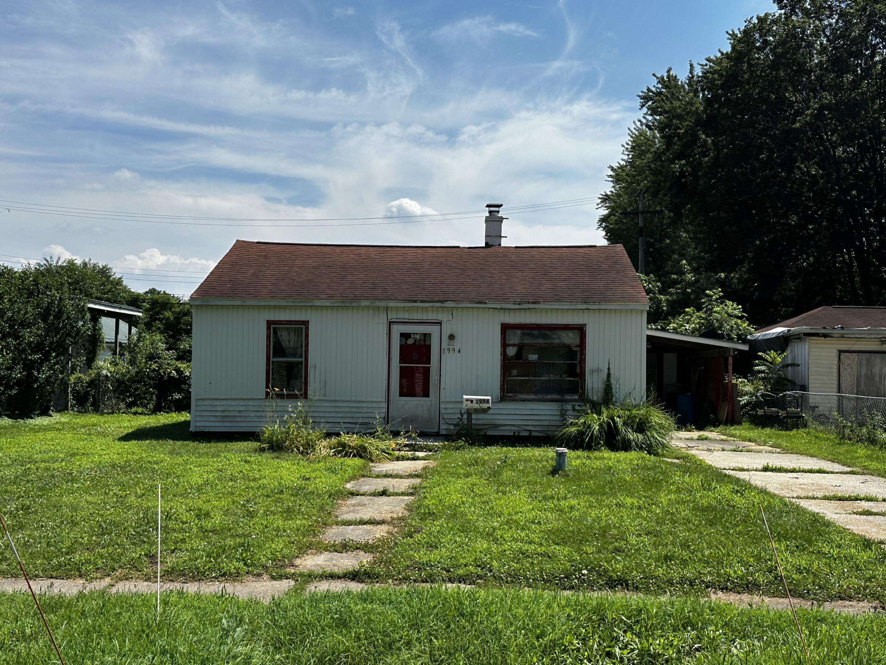 1994 Baldwin DR, Niles Twp, MI 49120
