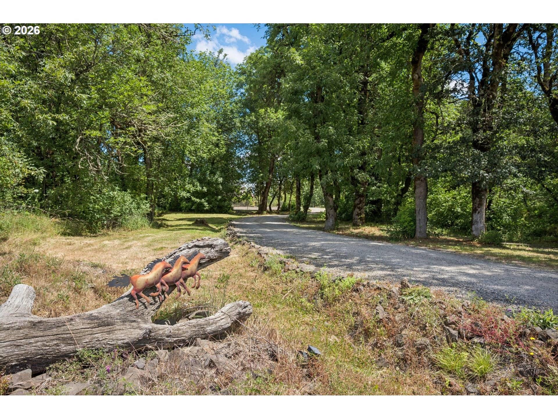4500 HART RD, Dallas, OR 97338