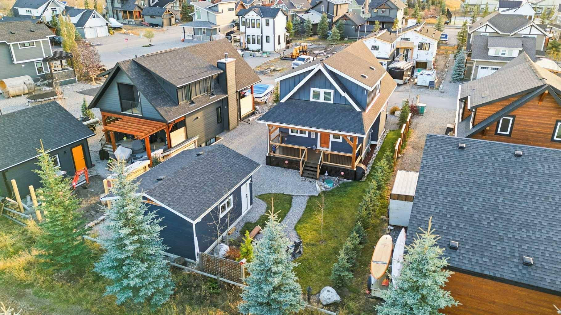 306 CottageClub Link, Rural Rocky View County, AB T4C 1B1