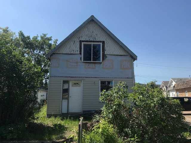 10306 101 ST, Peace River, AB T8S1K1