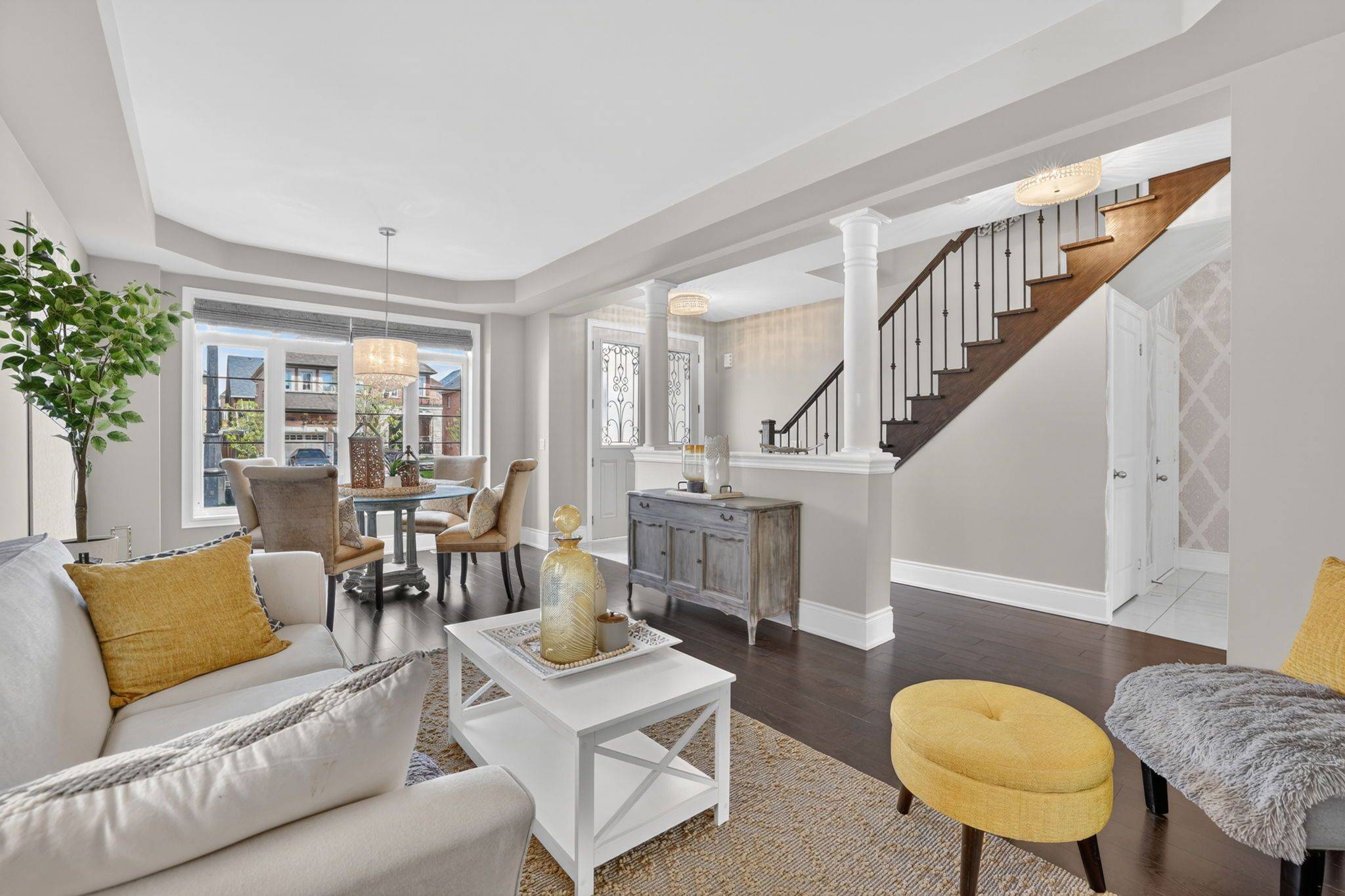 59 Manor Forest RD, East Gwillimbury, ON L0G 1M0