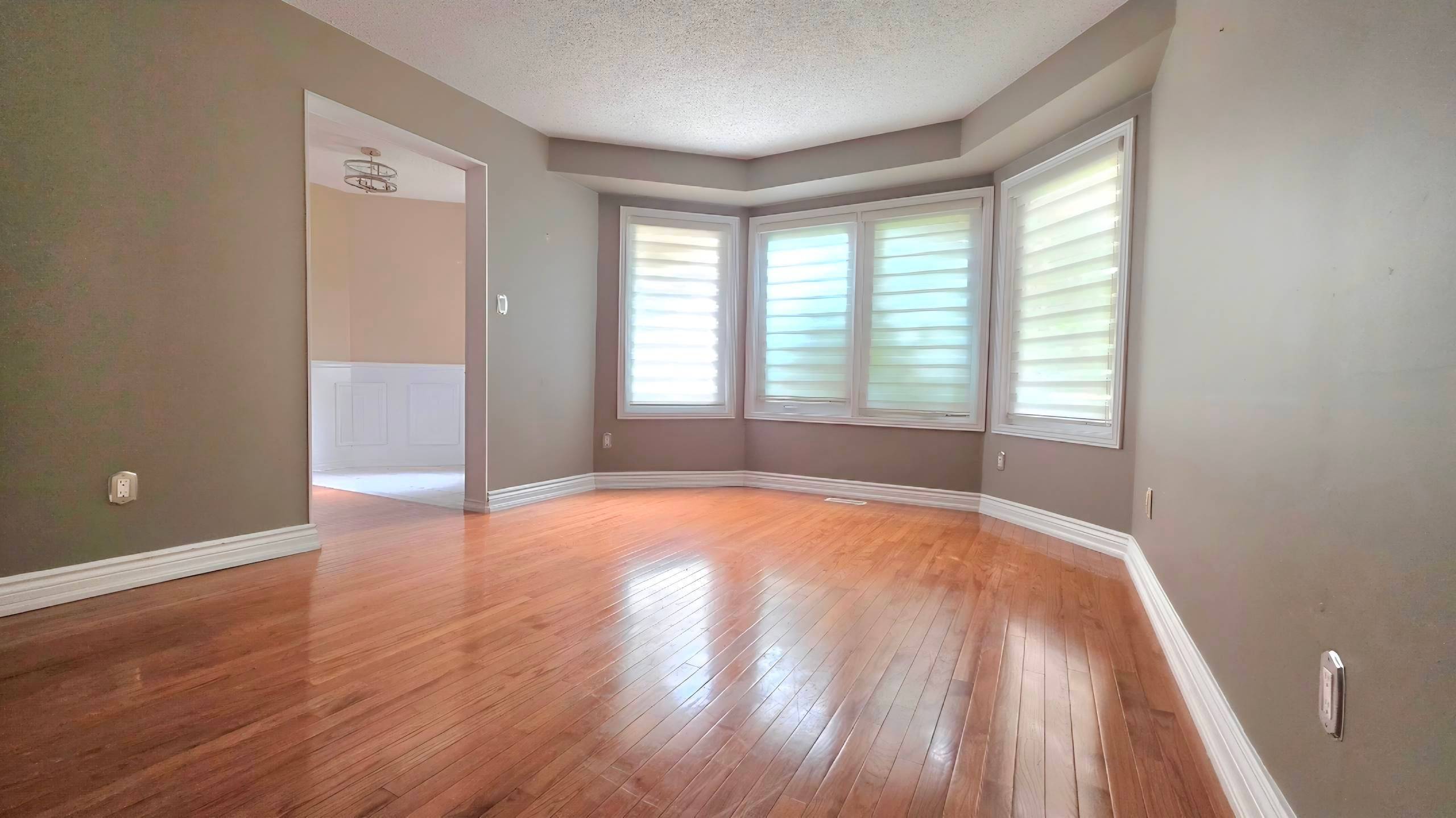 73 Hutton CRES, Caledon, ON L7C 1A7