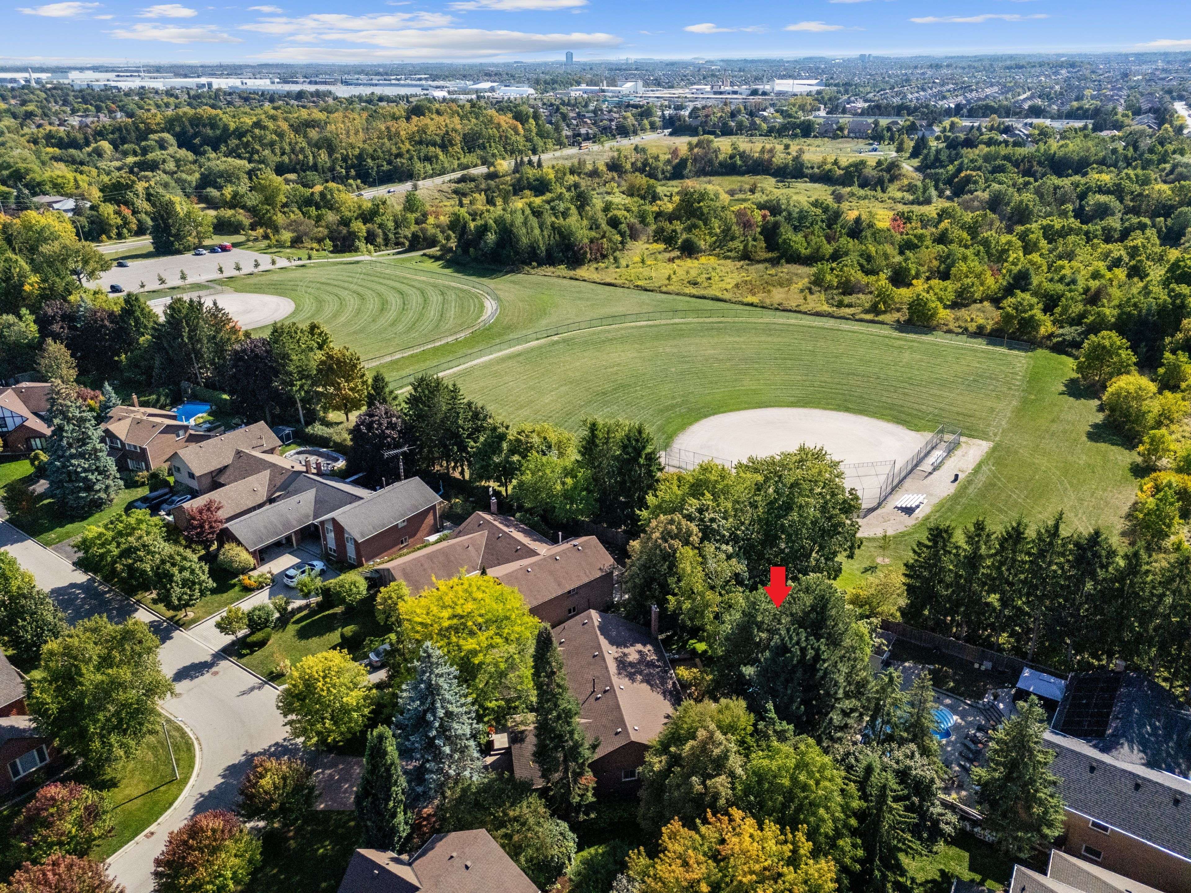 22 Oldham CRES, Brampton, ON L6Z 1W3