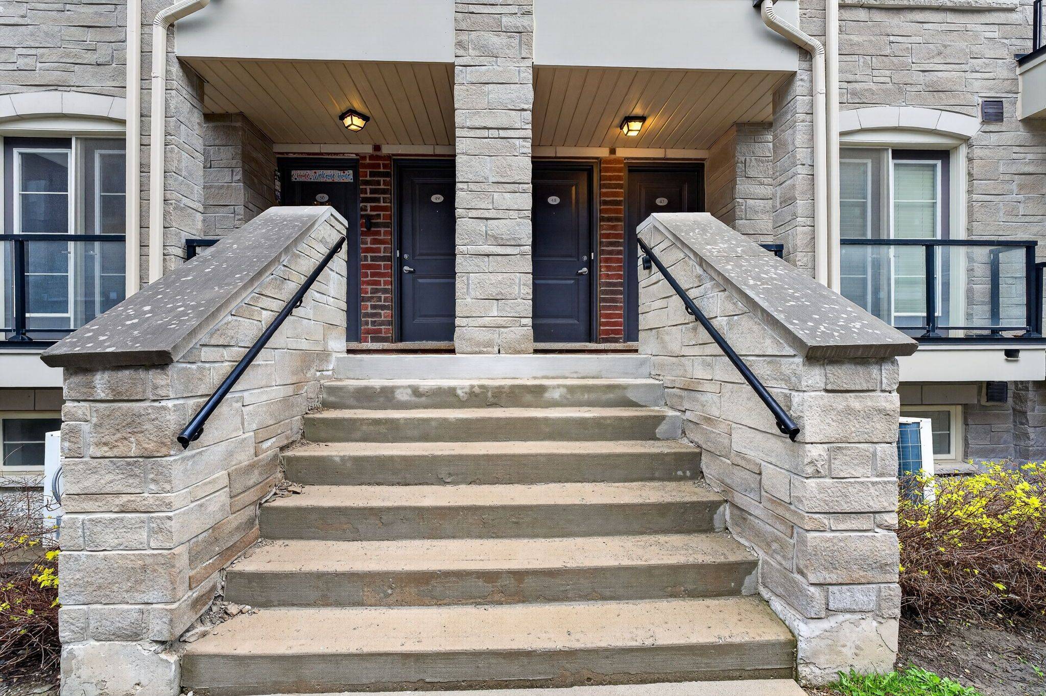 200 Veterans DR #48, Brampton, ON L7A 4S6