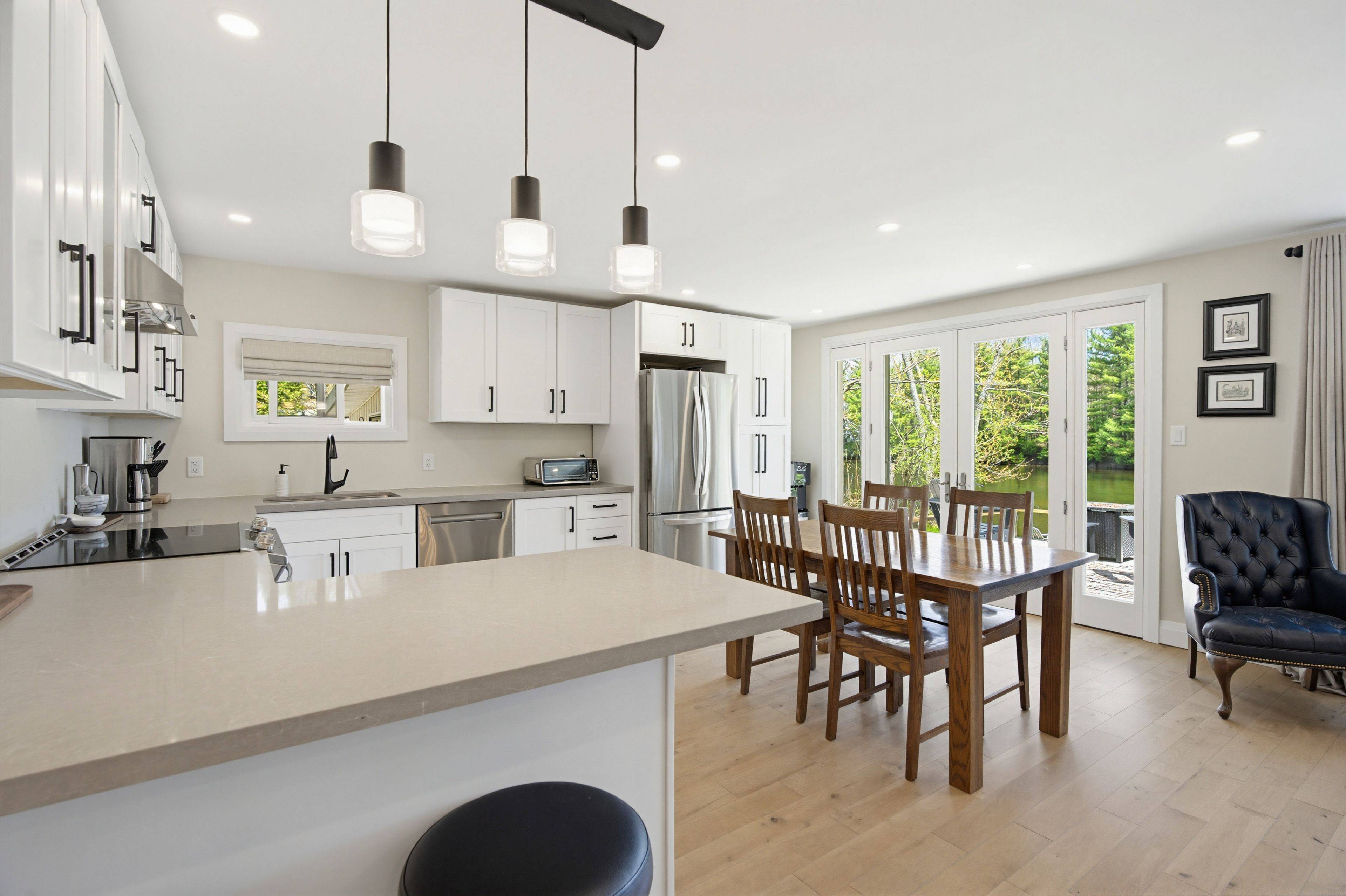 121 Stanley RD, Kawartha Lakes, ON K0M 2T0