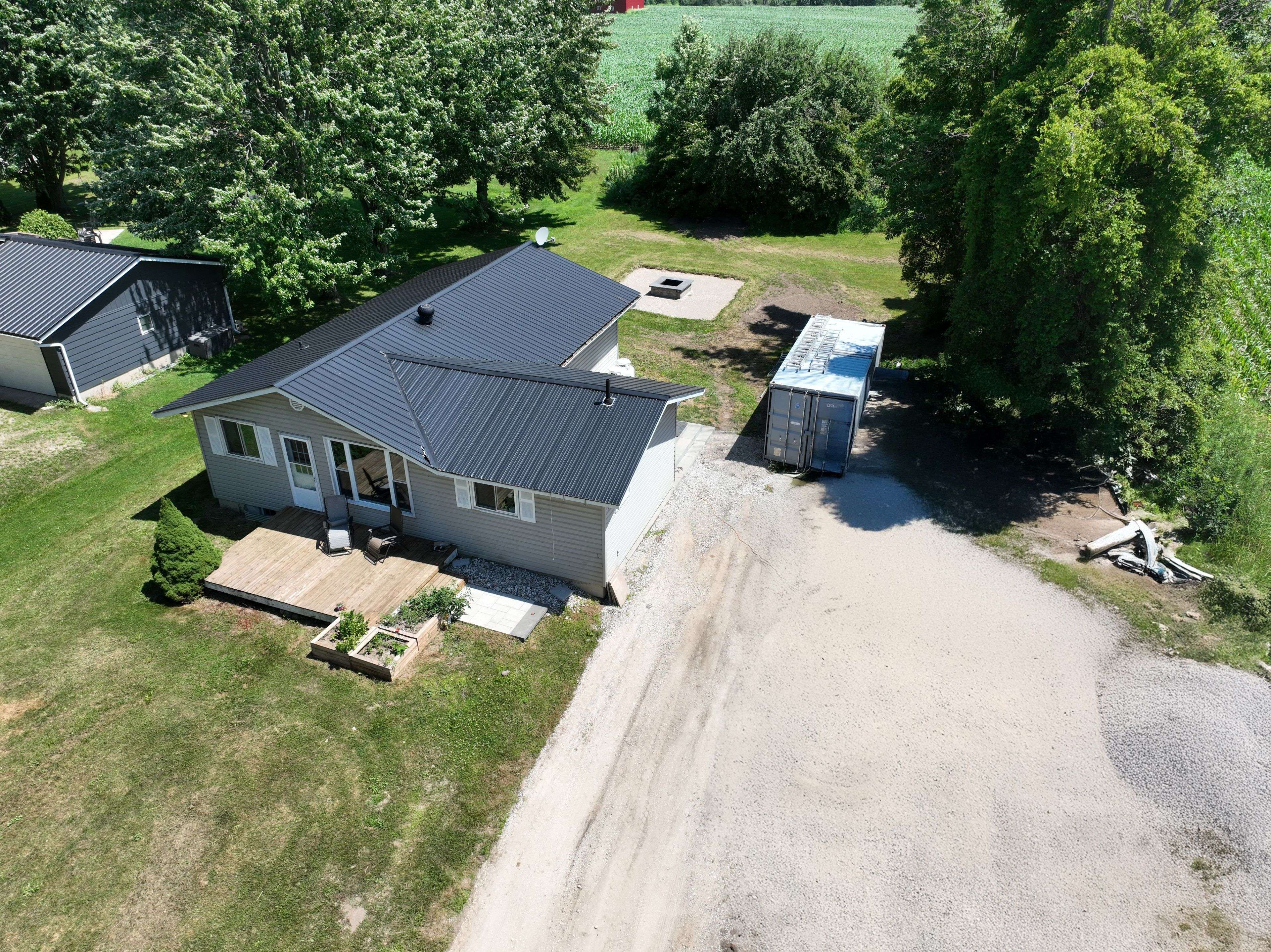 3000 Bruce 1 RD, Brockton, ON N0G 2T0