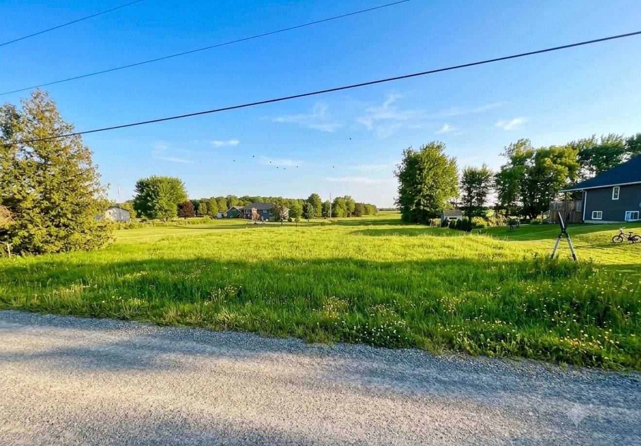 85 Bayview DR, Greater Napanee, ON K7R 3K8