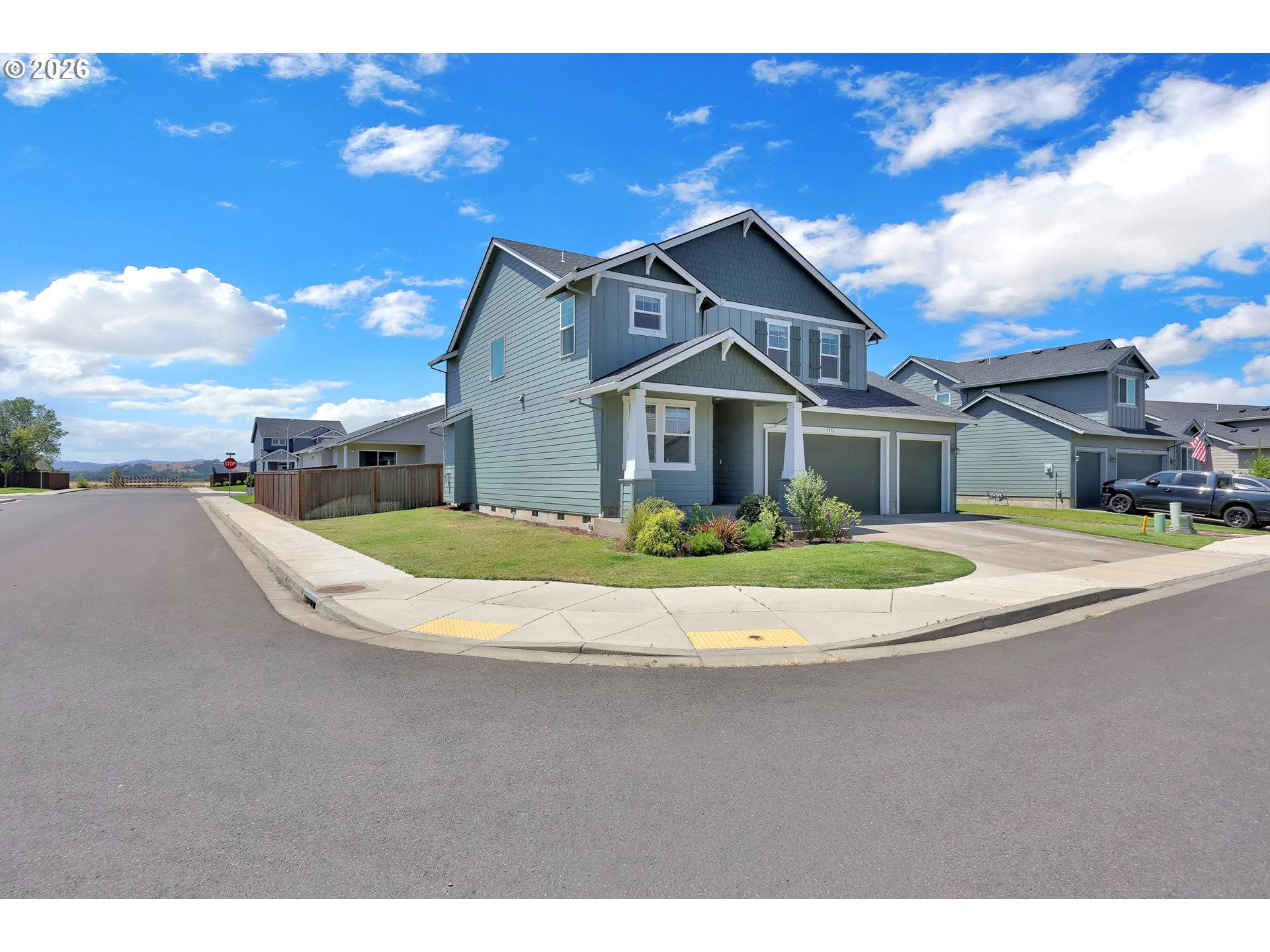 1456 FARMINGTON DR, Junction City, OR 97448