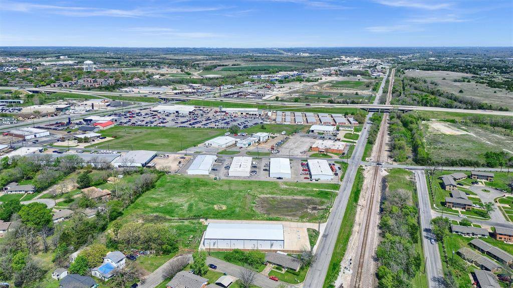 2410 N Frisco Road, Sherman, TX 75090