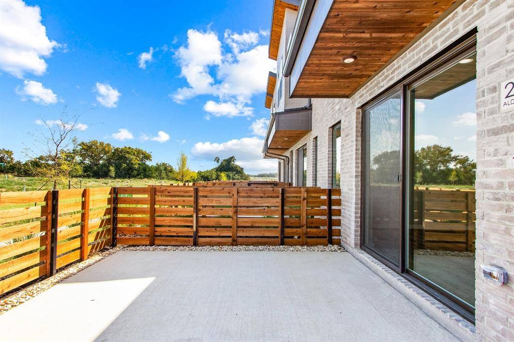 2020 NE Aldrich Mews, Celina, TX 75009