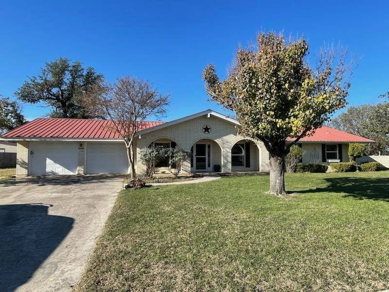 104 Skipcha Trail, Lampasas, TX 76550