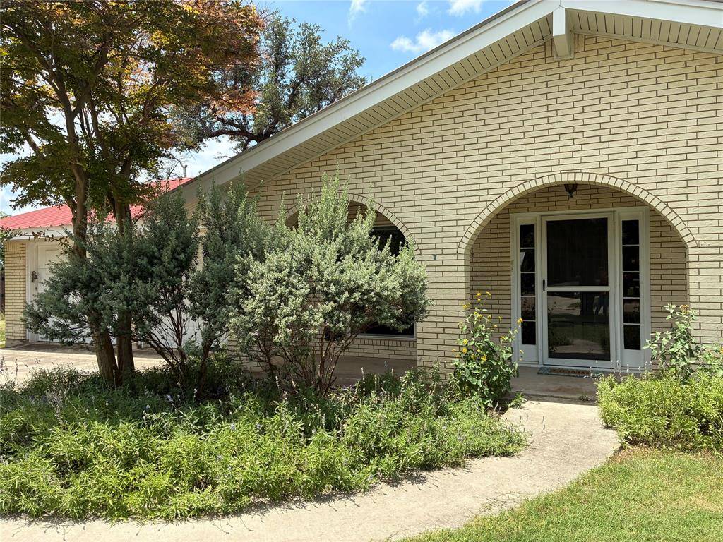104 Skipcha Trail, Lampasas, TX 76550