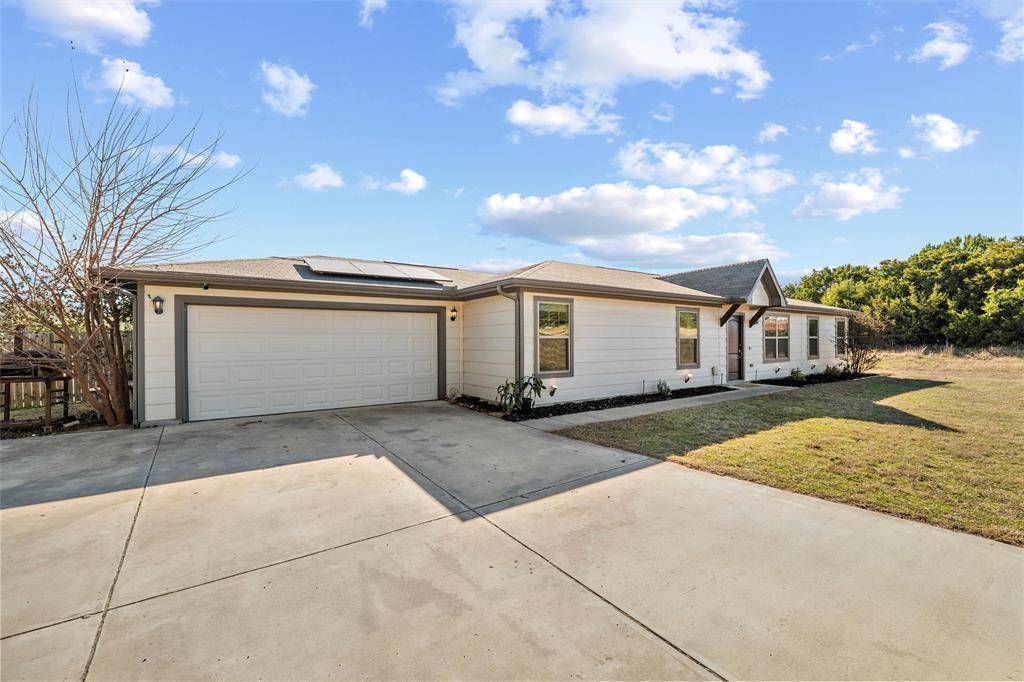 144 Emerald Drive, Weatherford, TX 76087