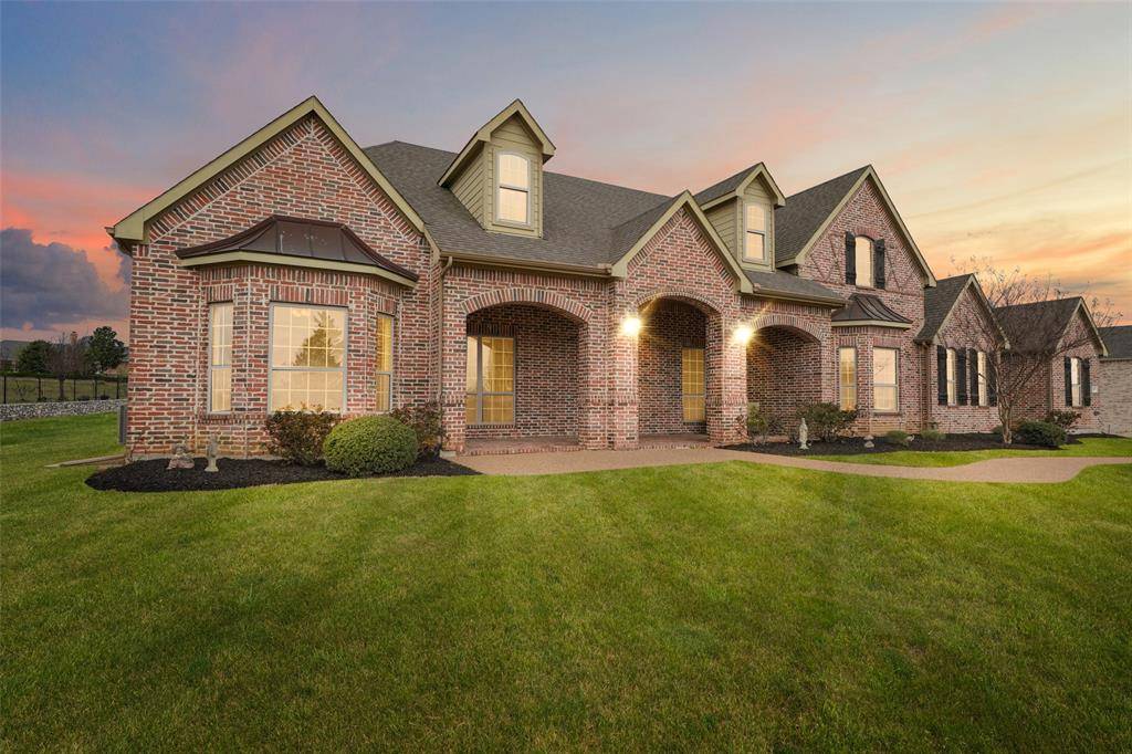 415 Stoney Creek Boulevard, Sunnyvale, TX 75182