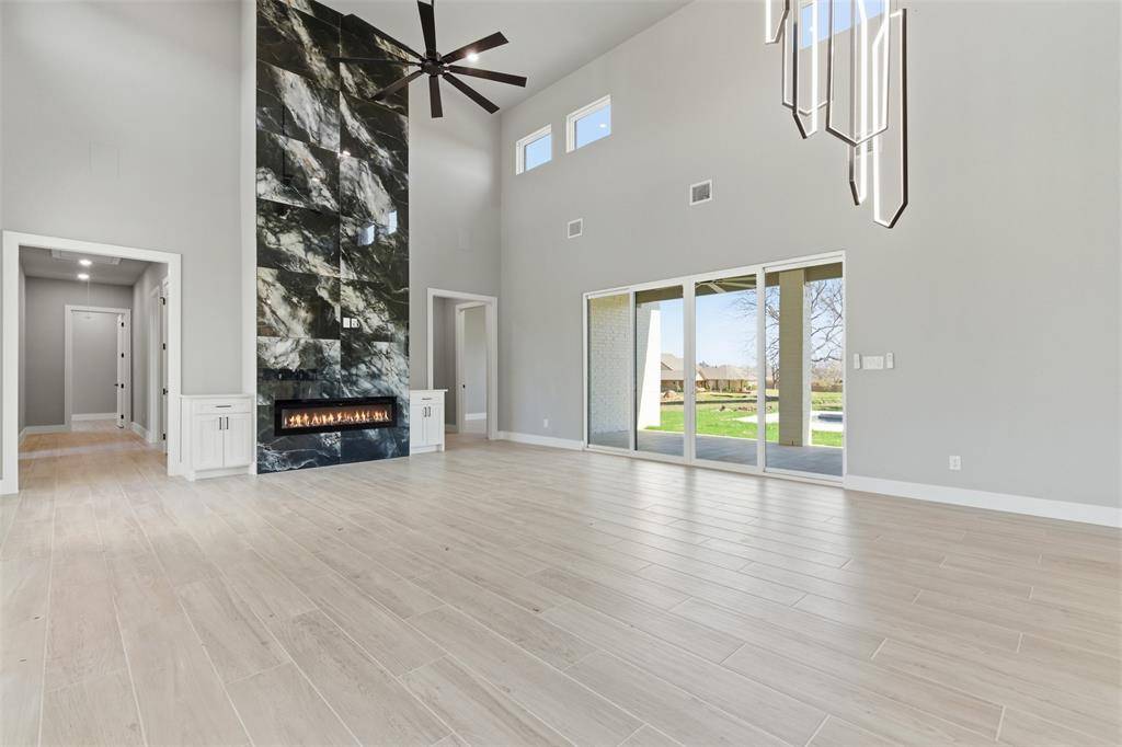 5825 Grey Wolf Court, Fort Worth, TX 76140