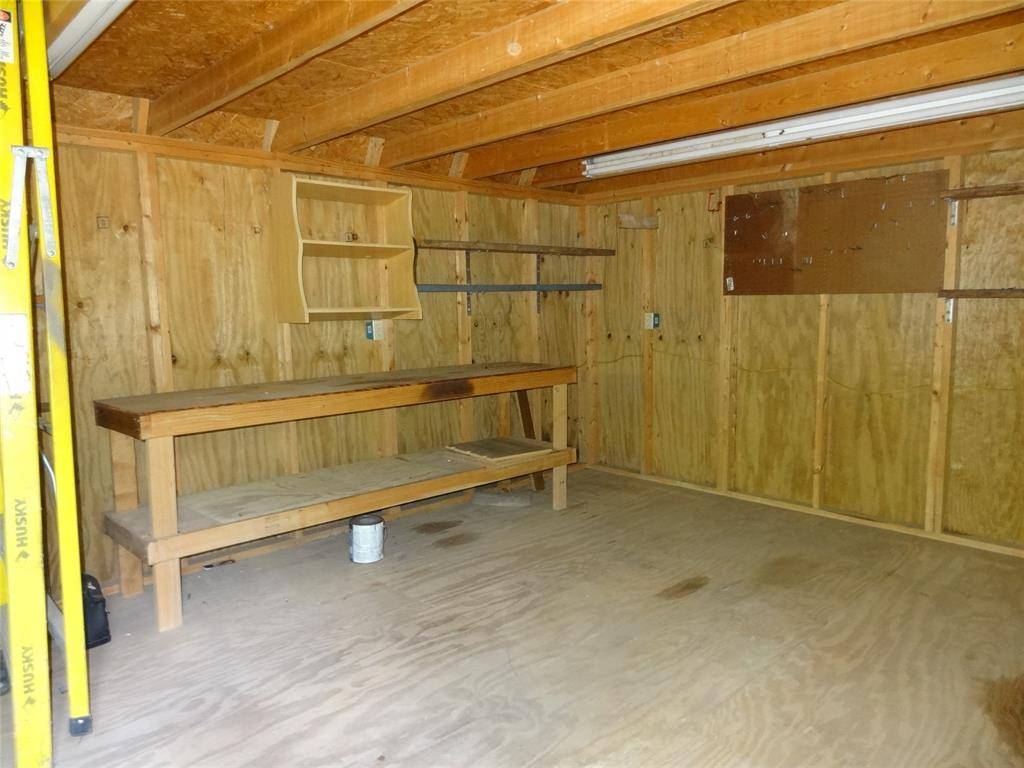 119 Oak Street, Mabank, TX 75156