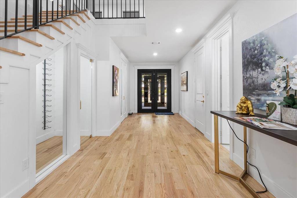 4726 Hopkins Avenue, Dallas, TX 75209