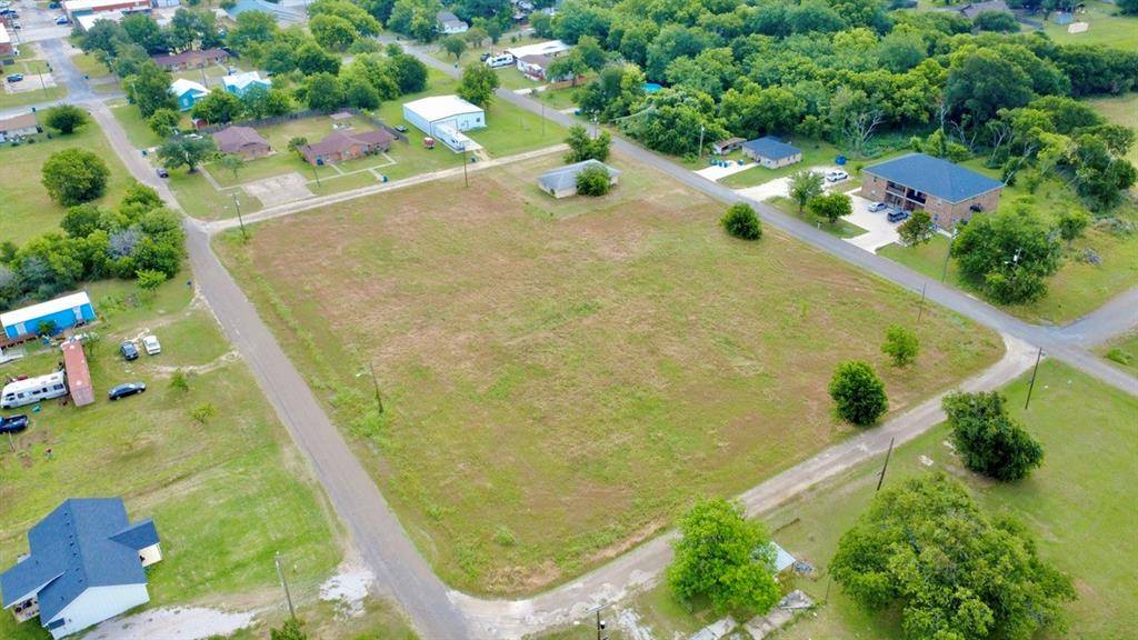 Lots 3-5 Elm St, Blooming Grove, TX 76626