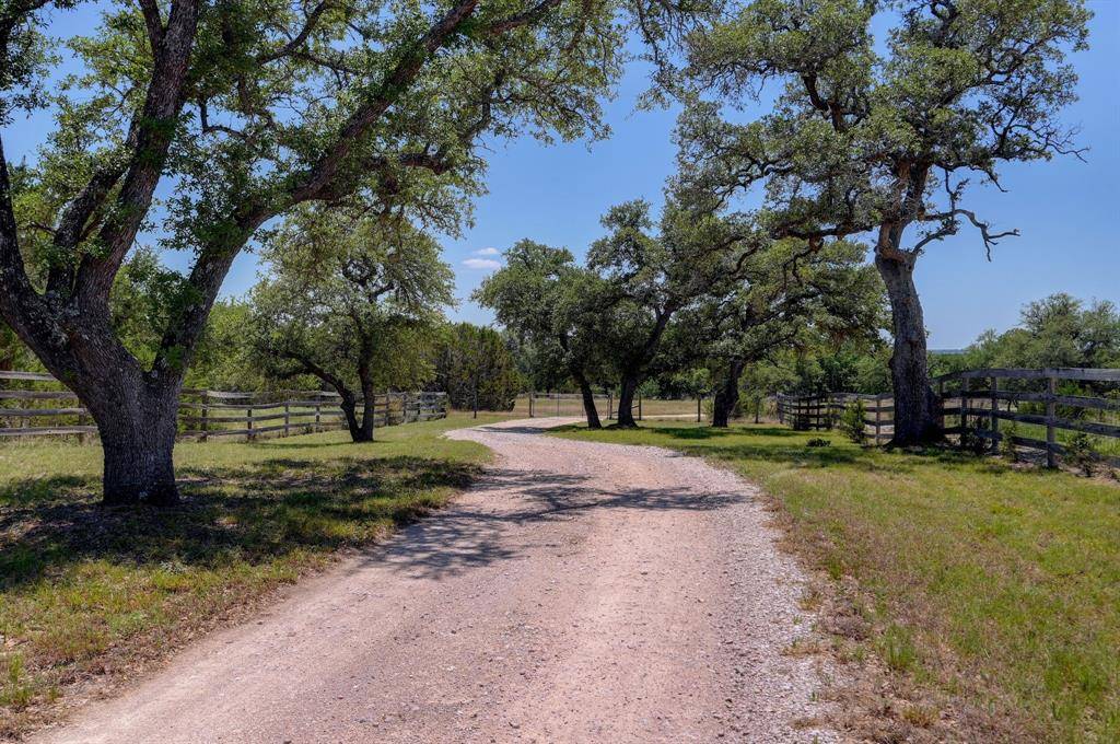 15425 Fitzhugh Road, Dripping Springs, TX 78620