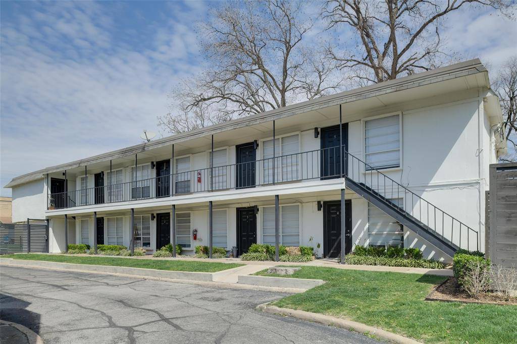 2808 Throckmorton Street #201, Dallas, TX 75219