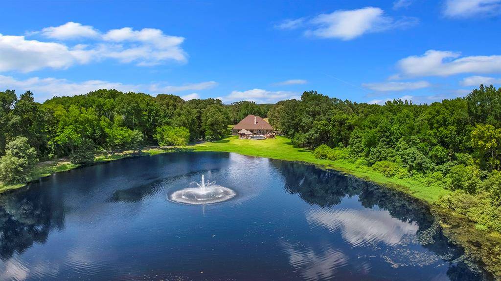 12075 ST HWY 31, Brownsboro, TX 75756