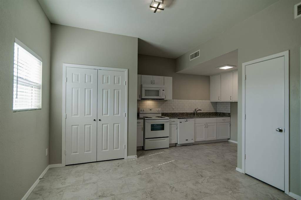 3025 Sappington Place #3025, Fort Worth, TX 76116